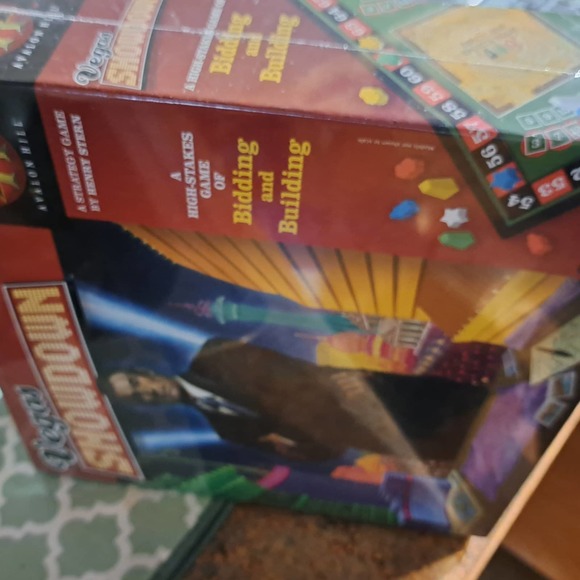 GAME NIGHT FUN! Vegas Showdown A Strategy Game - Picture 5 of 5